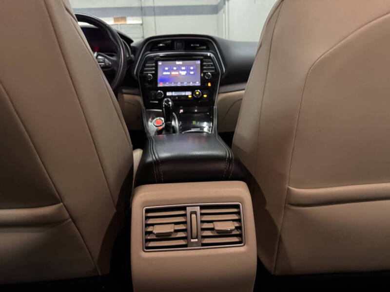 2017 Nissan Maxima 3.5 SV