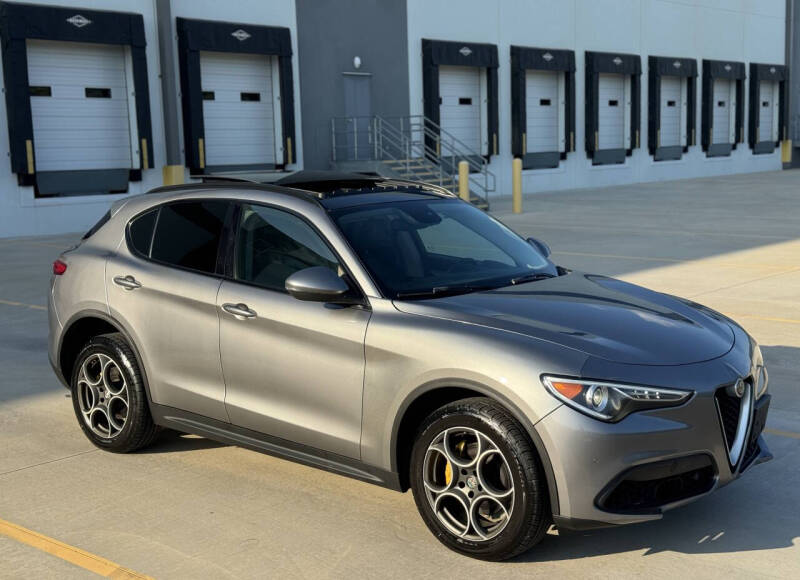 2018 Alfa Romeo Stelvio Sport