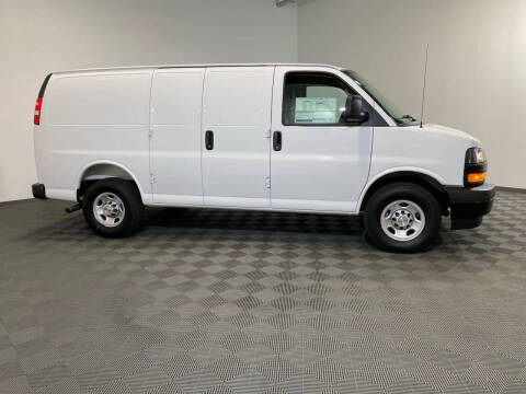 2025 Chevrolet Express 2500