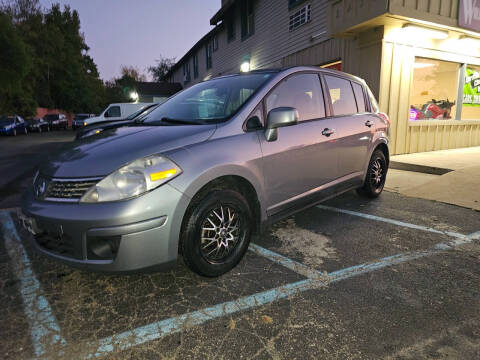 2009 Nissan Versa 1.8 S