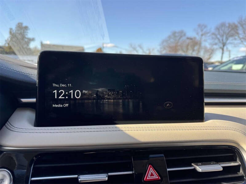 2026 Genesis G70 2.5T Prestige