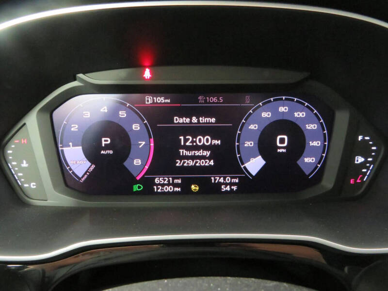 2021 Audi Q3 quattro S line Prem Plus 45 TFSI