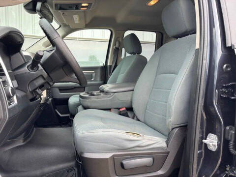 2016 RAM 1500 SLT