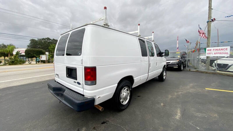 2013 Ford E-Series E-150