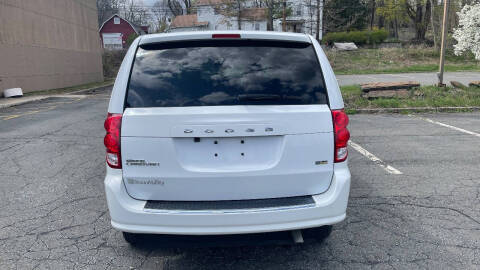 2017 Dodge Grand Caravan SE