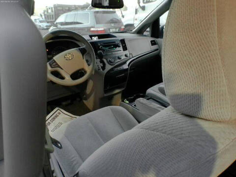 2011 Toyota Sienna