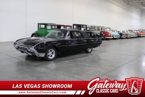 1962 Ford Thunderbird