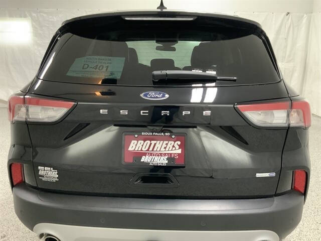 2020 Ford Escape SEL