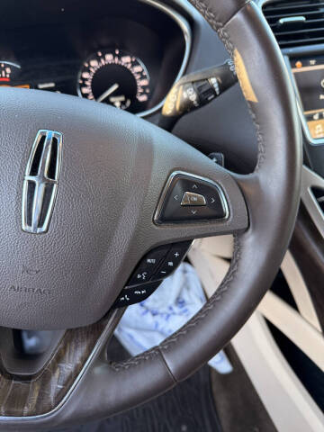 2017 Lincoln MKX Select