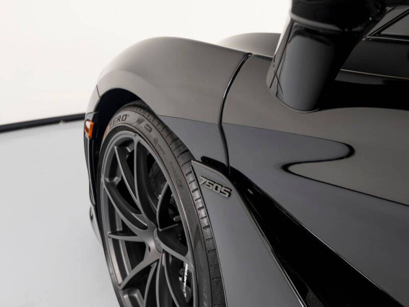2025 McLaren 750S Spider