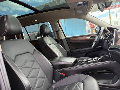 2024 Volkswagen Atlas SE