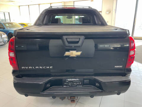2011 Chevrolet Avalanche LTZ