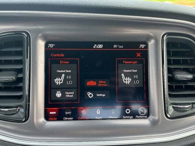 2022 Dodge Challenger 31
