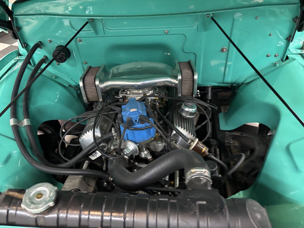1953 Ford F-100 17