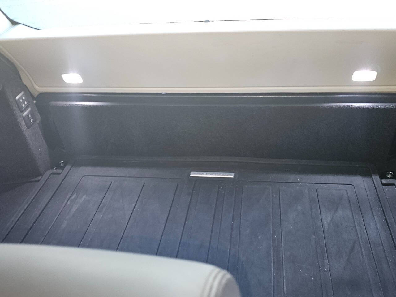2018 Land Rover Range Rover 39