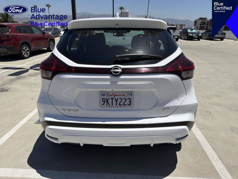 2024 Nissan Kicks SR