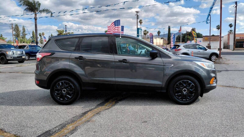 2017 Ford Escape S