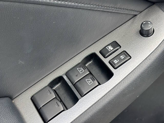 2011 Nissan Altima 27