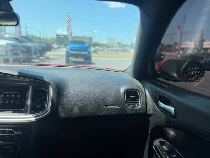 2020 Dodge Charger SXT