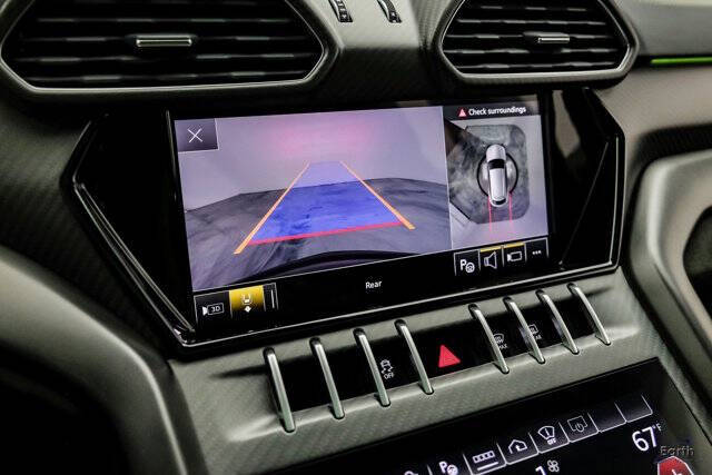 2022 Lamborghini Urus