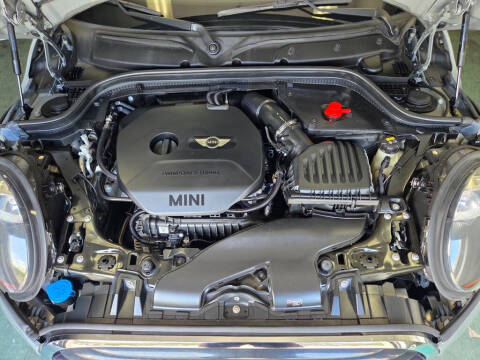 2019 MINI Convertible Cooper