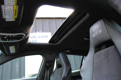 2015 Porsche Panamera GTS