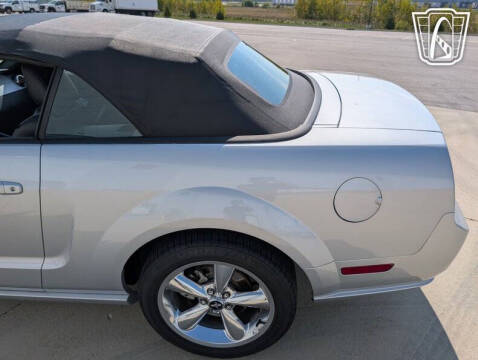 2005 Ford Mustang