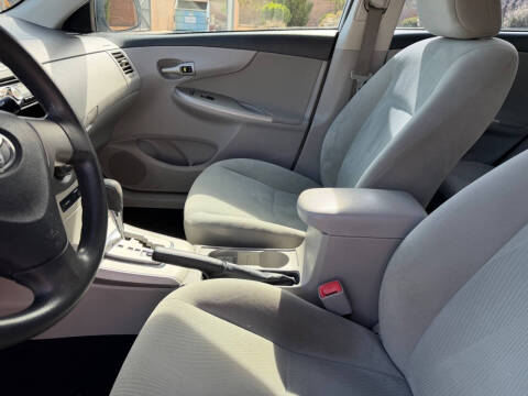 2012 Toyota Corolla LE