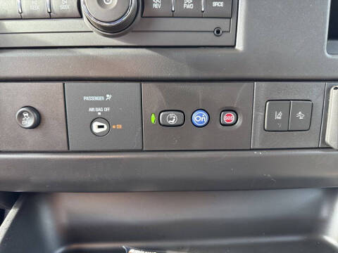 2025 Chevrolet Express 2500