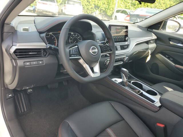 2025 Nissan Altima 2.5 SR