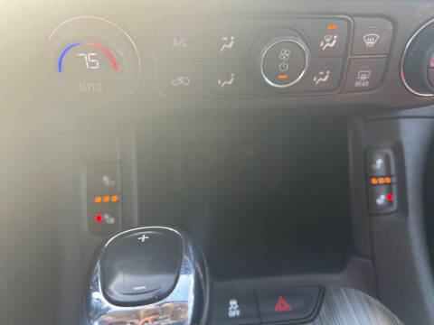 2017 GMC Acadia SLT-1