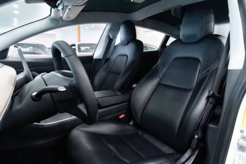 2019 Tesla Model 3 Mid Range