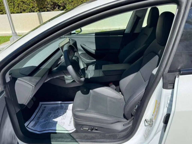 2024 Tesla Model 3