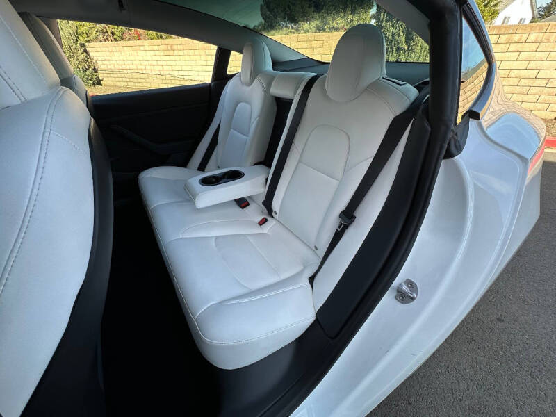 2022 Tesla Model 3 Base photo 19