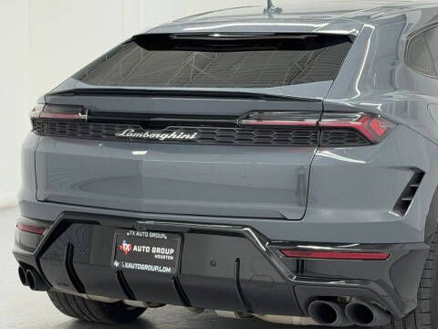2025 Lamborghini Urus SE