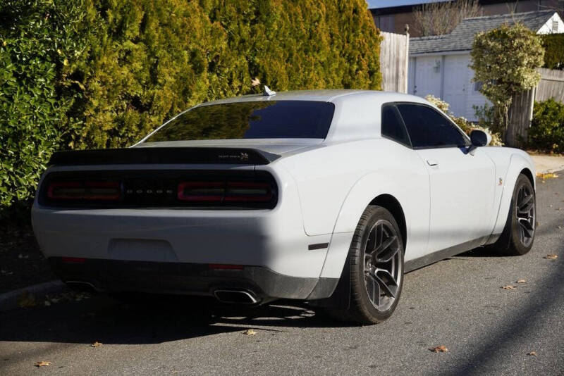 2022 Dodge Challenger R/T Scat Pack