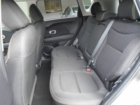 2014 Kia Soul +