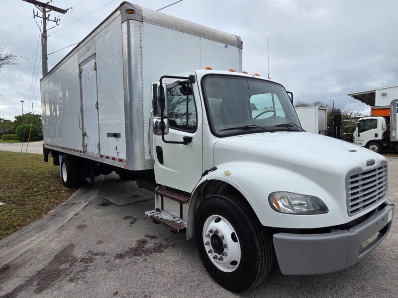 2016 Freightliner M2 106