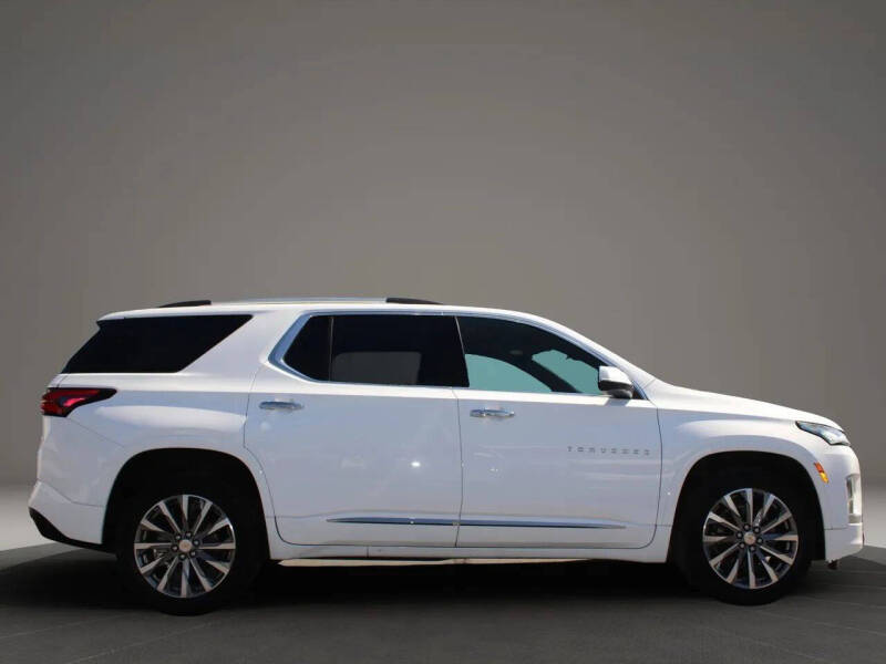 2023 Chevrolet Traverse Premier