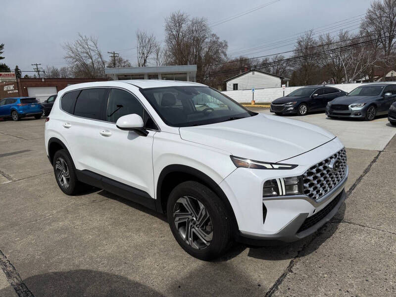 2022 Hyundai Santa Fe SE