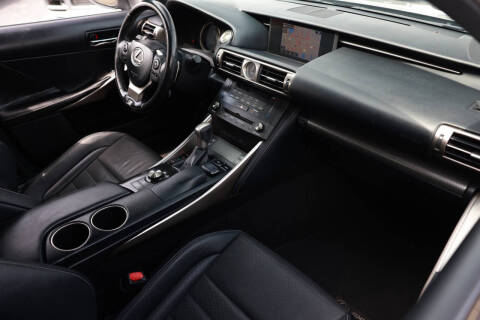 2016 Lexus IS 350