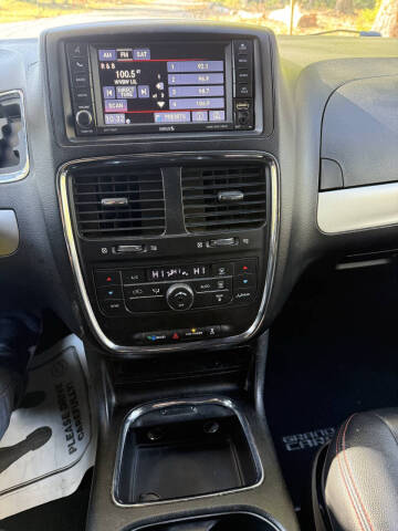 2016 Dodge Grand Caravan R/T