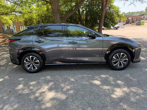 2024 Lexus RZ 300e
