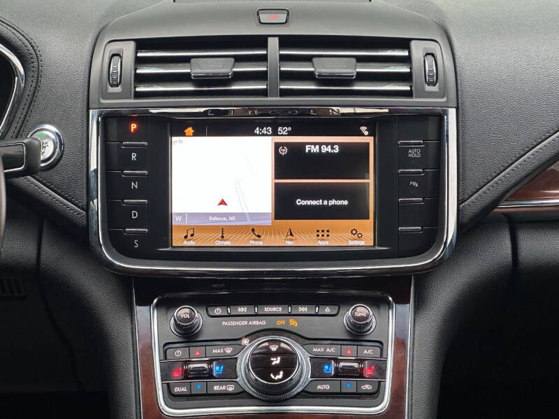 2017 Lincoln Continental Reserve