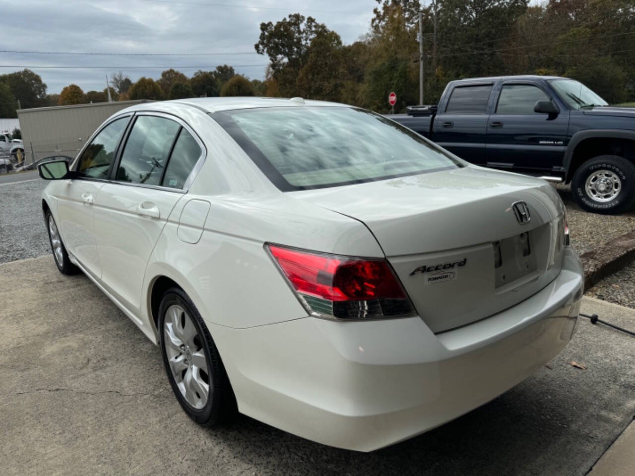 2009 Honda Accord for sale at Robinson Automotive in Albemarle, NC