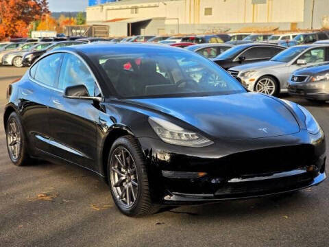 2019 Tesla Model 3 Standard Range Plus