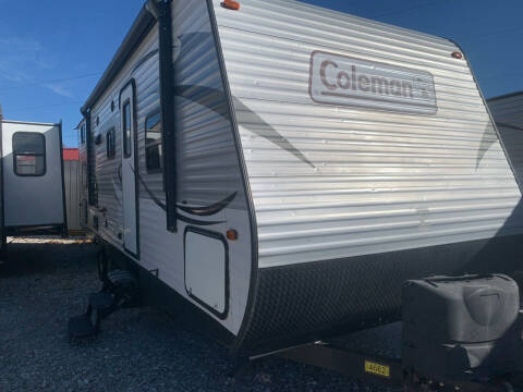 2015 Coleman 262BH  for sale at Champion Motorcars in Springdale AR