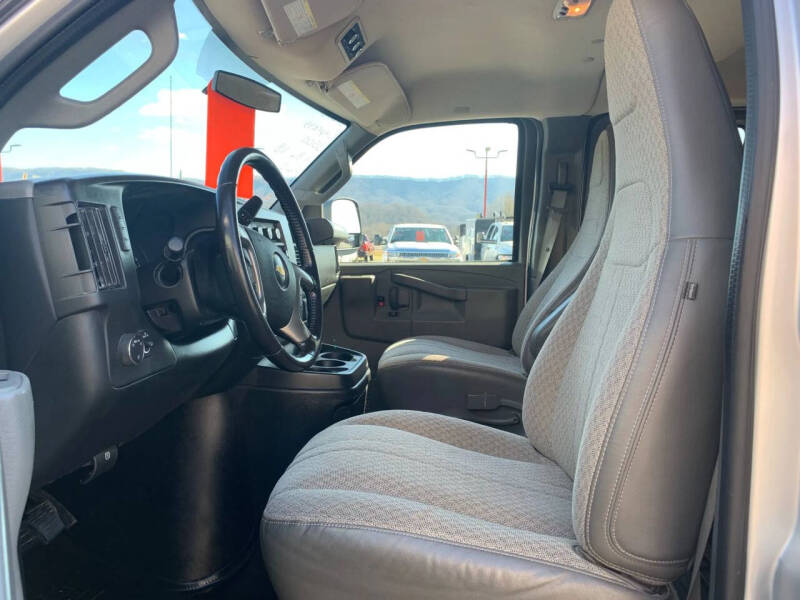 2016 Chevrolet Express LT 3500