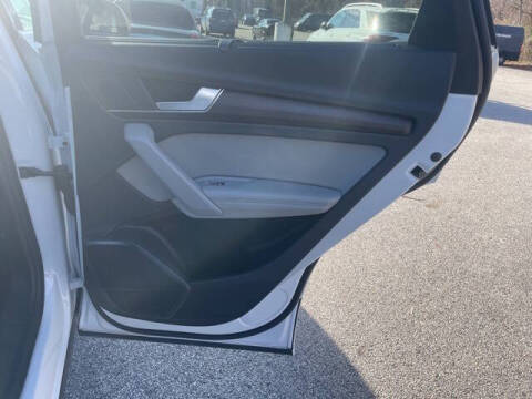 2022 Audi Q5 quattro S line Prem Plus 45 TFSI