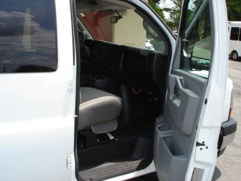 2017 Chevrolet Express LT 3500